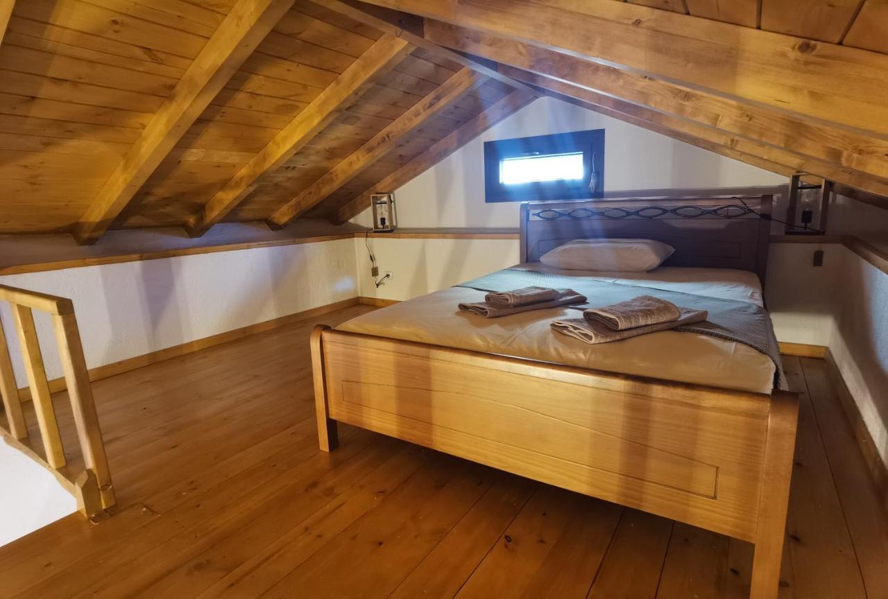 Vila Elaion Thea-Nies Sourpi Exteriér fotografie