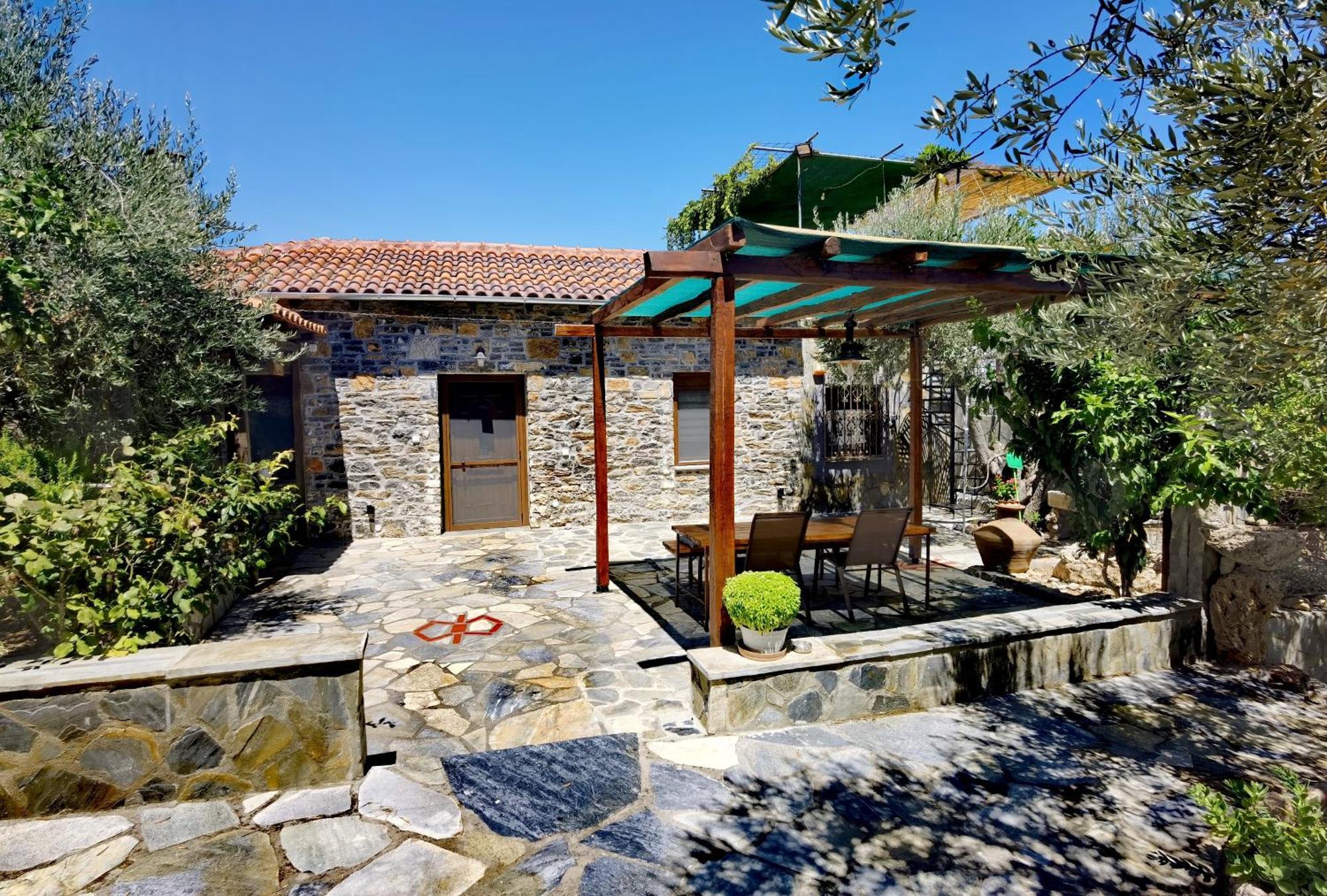 Vila Elaion Thea-Nies Sourpi Exteriér fotografie